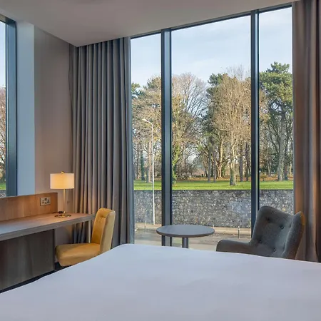 Hilton Kilmainham Hotel 4*