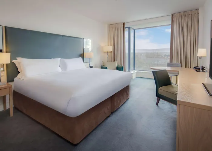 Hotel Hilton Kilmainham 4*