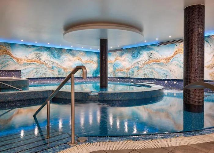 Hotel Hilton Kilmainham 4*