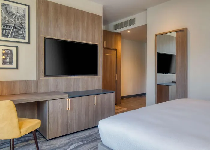 فندق Hilton Kilmainham 4*