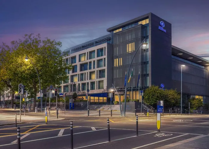 Hilton Kilmainham فندق 4*