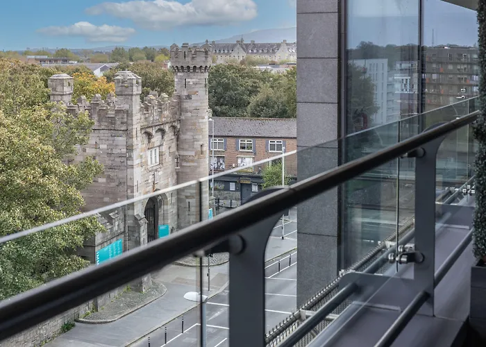 Hotell Hilton Kilmainham 4*
